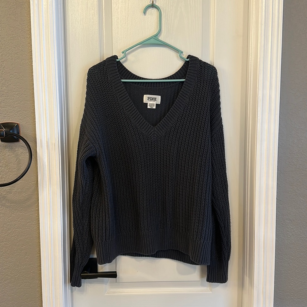 PINK oversized knit sweater v neck small